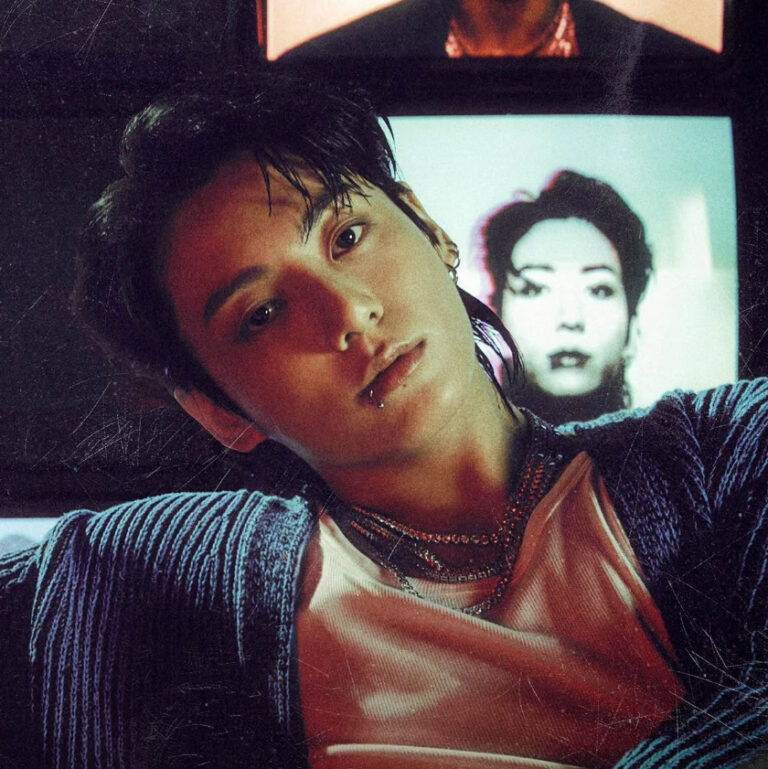 Jungkook named as one of the world famous persons.