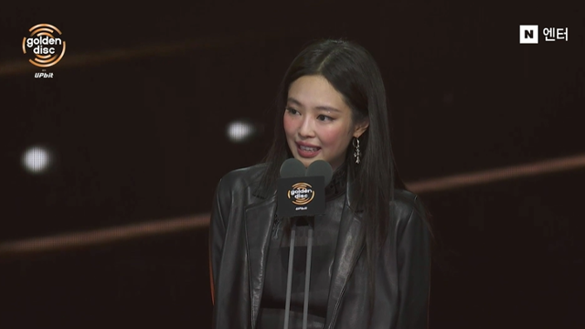 Jennie wins four awards at Golden Disc