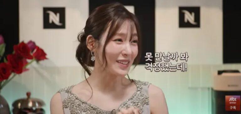 Tiffany tells her emotional love story with actor Byun Yo-han.