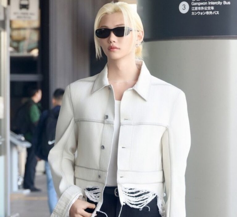 Felix of Stray Kids appears at Incheon International Airport on Tuesday.