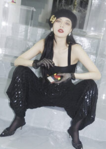 Hyun A poses for a photo.  (Photo / Hyun A Instagram)