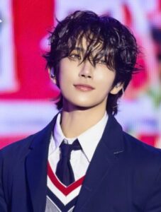 Joshua, member of SEVENTEEN 